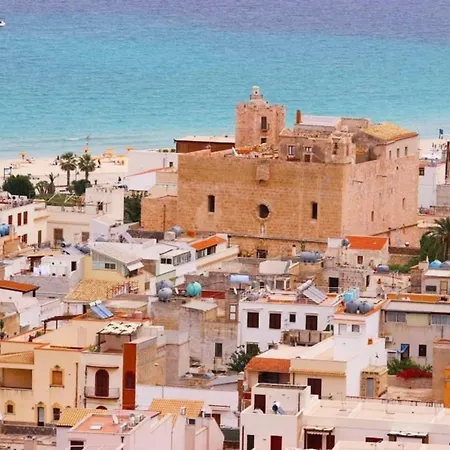 Via Savoia * San Vito Lo Capo